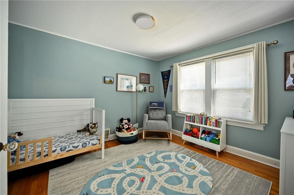 417 E 69th Terrace — photo 16