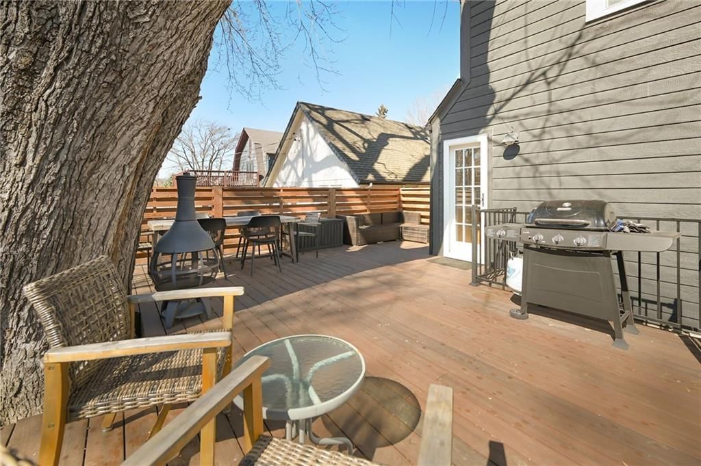 417 E 69th Terrace — photo 21