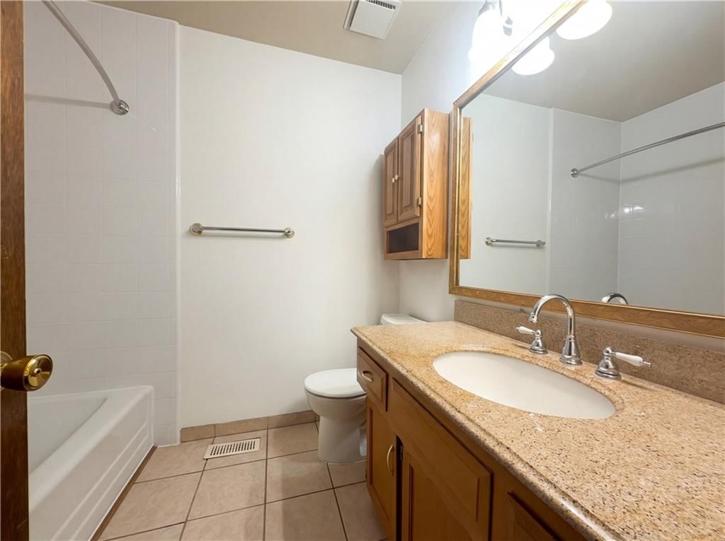 2622 Manor Terrace — photo 9