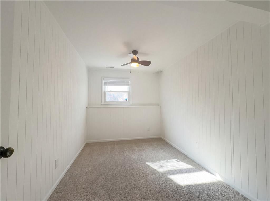2622 Manor Terrace — photo 37