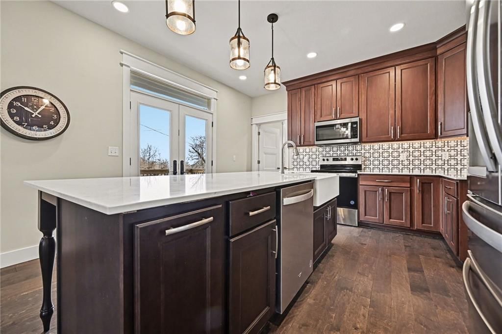 401 S Clay Street — photo 10