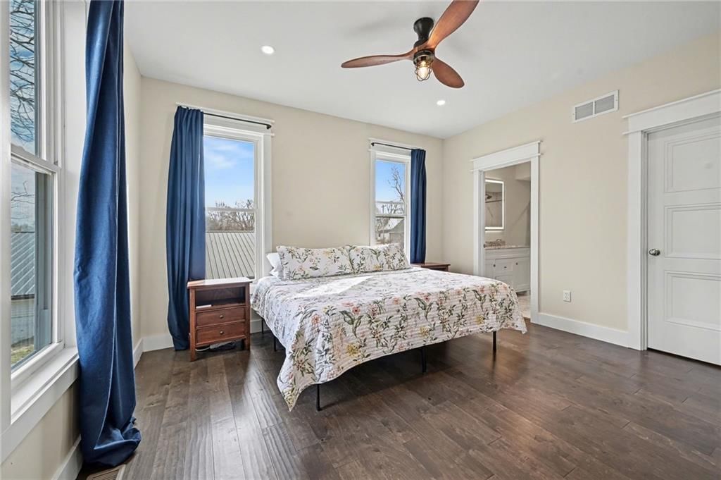 401 S Clay Street — photo 14