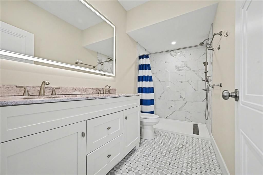401 S Clay Street — photo 16