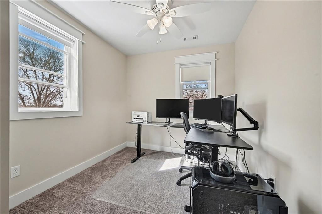 401 S Clay Street — photo 18
