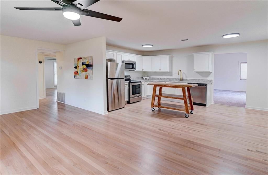 7306 Maple Street — photo 3