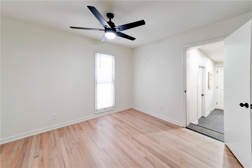 7306 Maple Street — photo 12