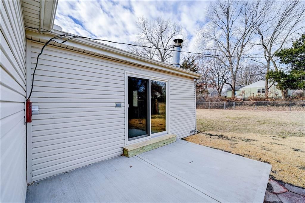 7306 Maple Street — photo 21