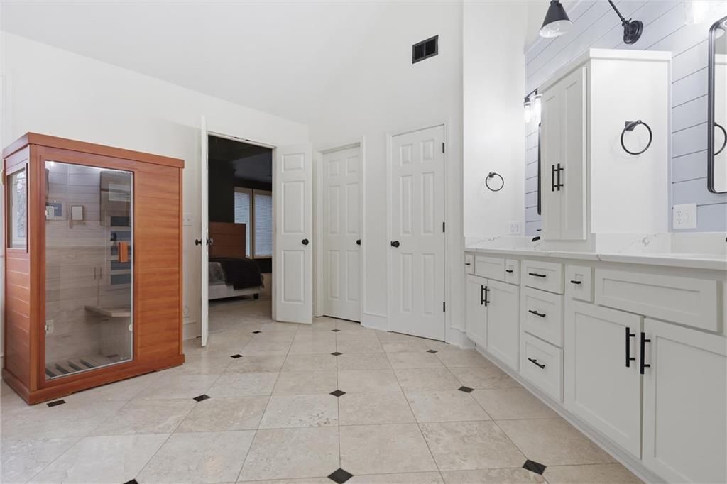 1329 NW 47th Street — photo 42