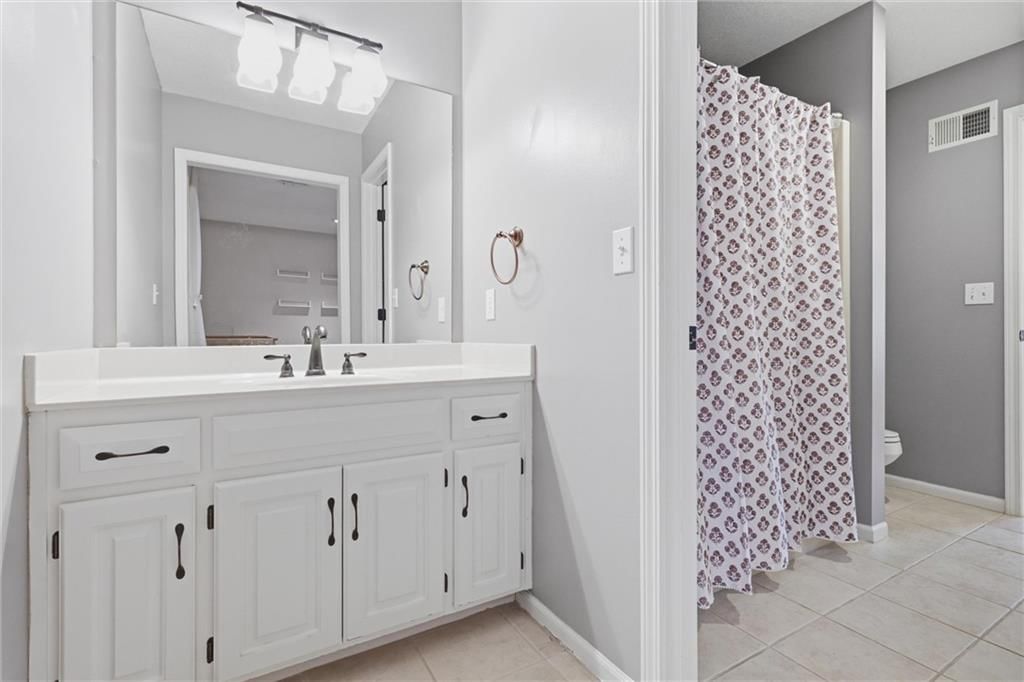1329 NW 47th Street — photo 49