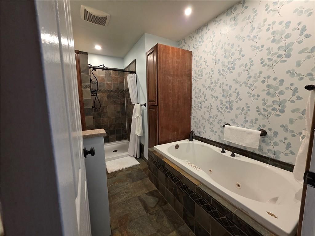 7510 N Avalon Street — photo 11