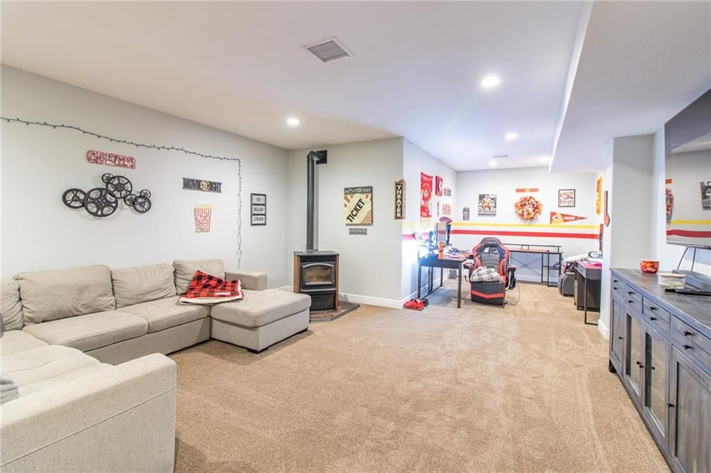 17795 Stoney Creek Lane — photo 33