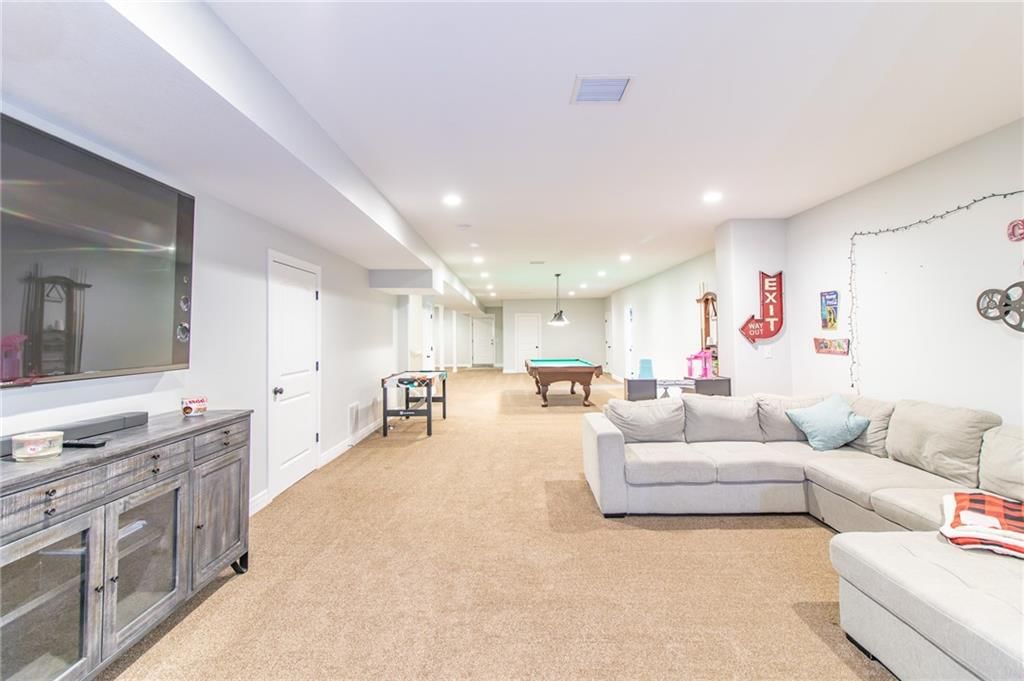 17795 Stoney Creek Lane — photo 38