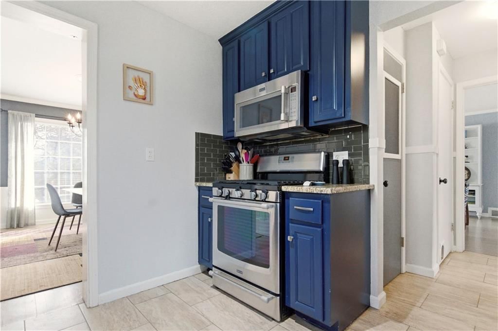 424 E 81st Street — photo 14