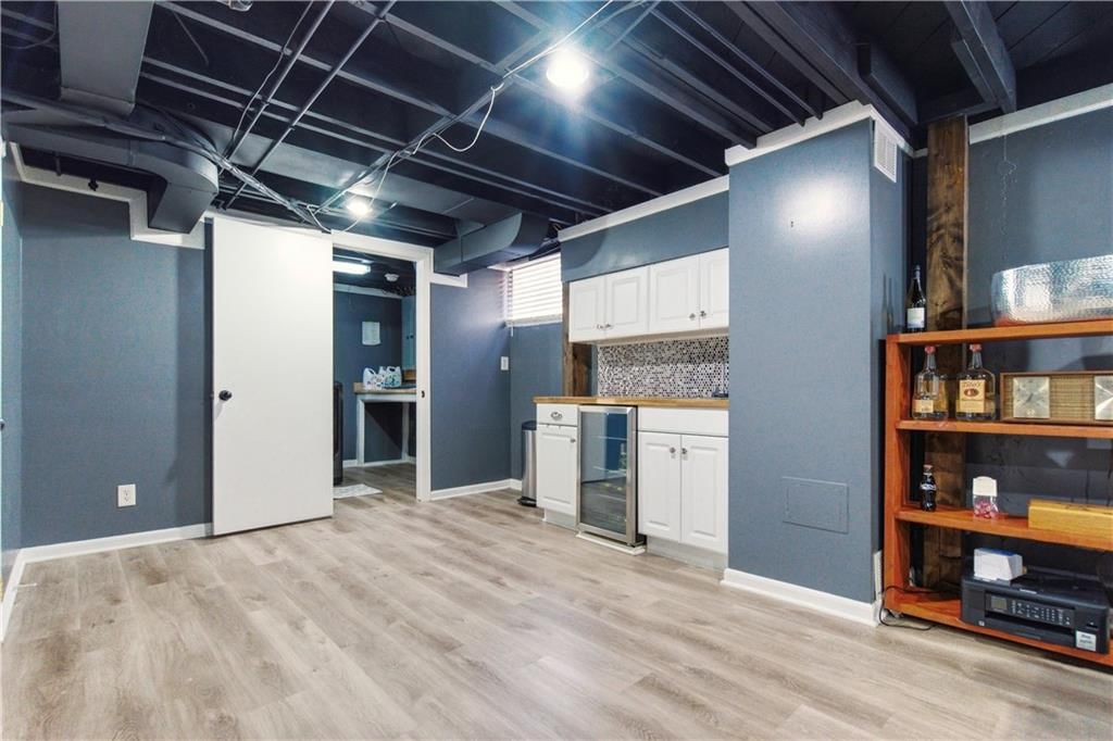 424 E 81st Street — photo 36