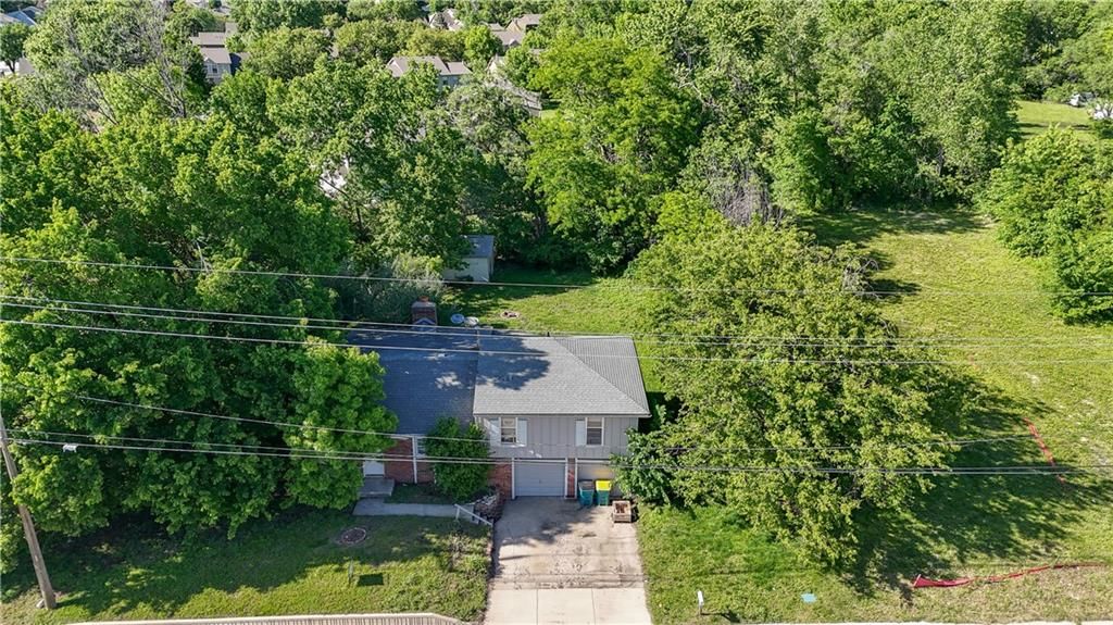 6684 W 151st Street — photo 2