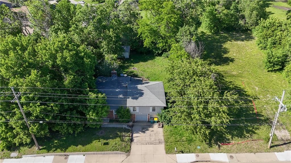 6684 W 151st Street — photo 3