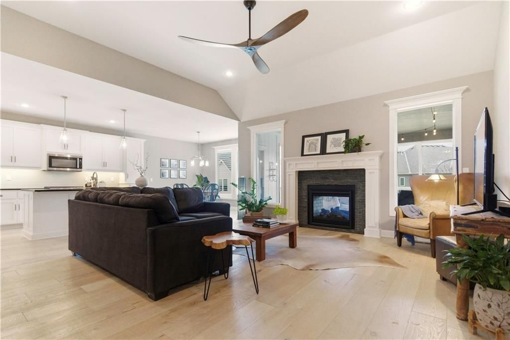 15979 W 163rd Terrace — photo 5