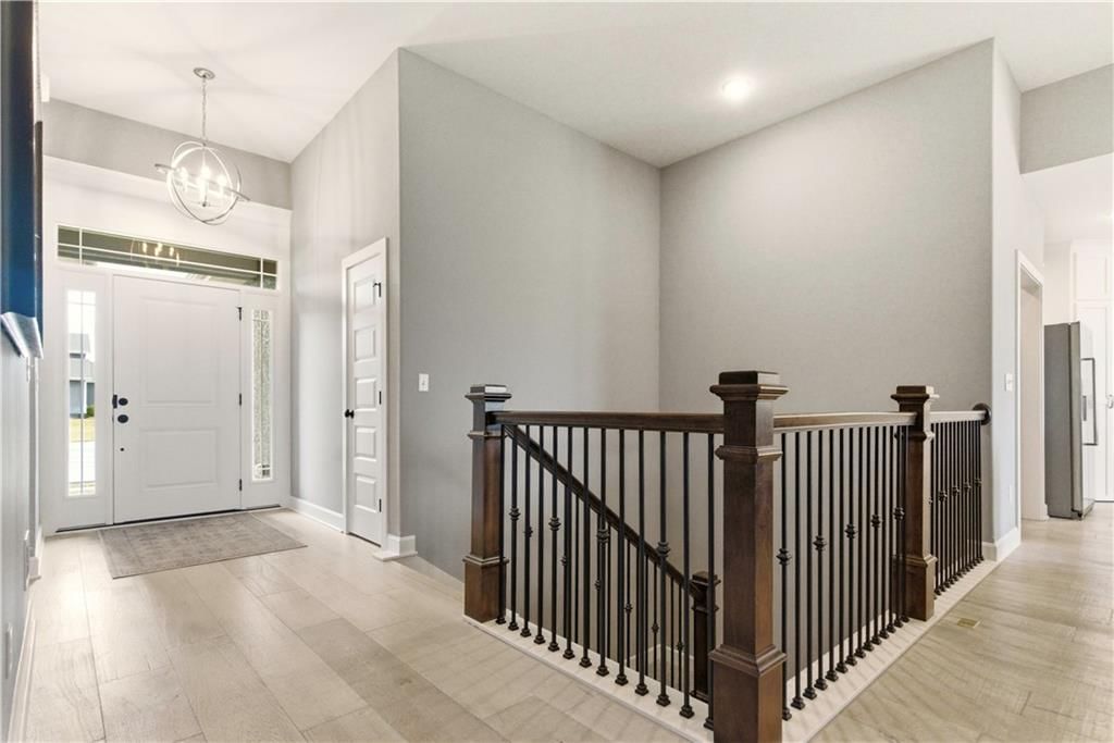 15979 W 163rd Terrace — photo 35