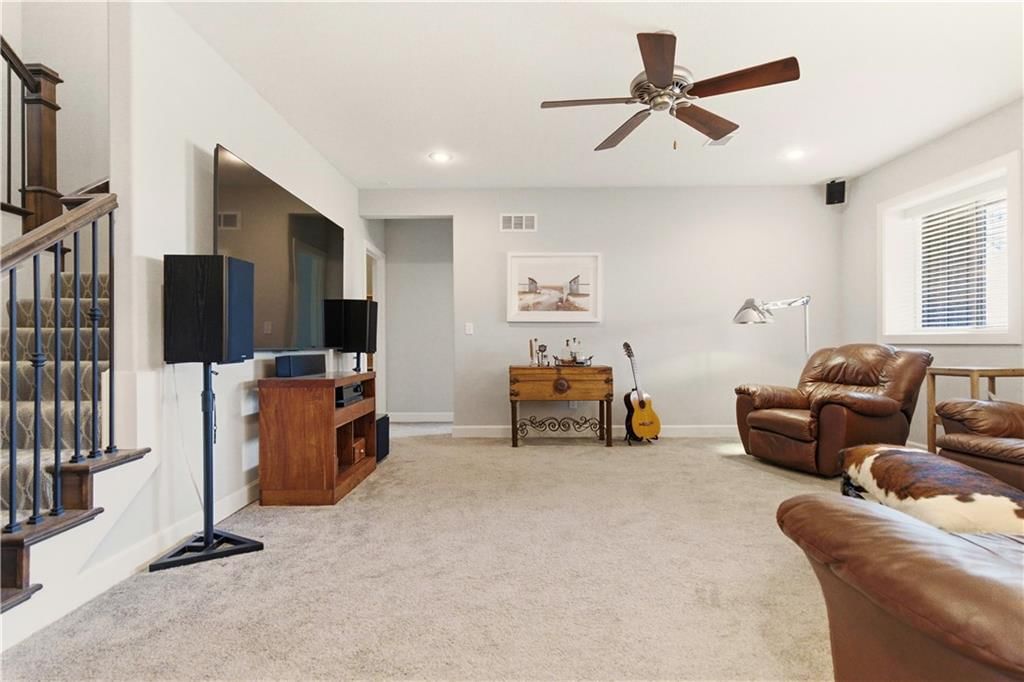 15979 W 163rd Terrace — photo 39