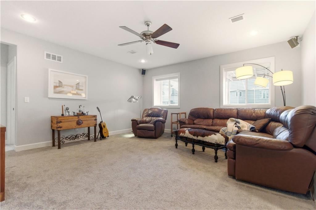 15979 W 163rd Terrace — photo 40