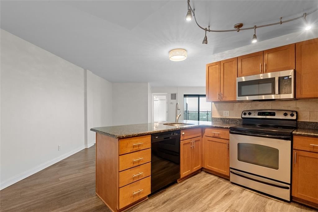 3838 Rainbow Boulevard, Kansas City, KS