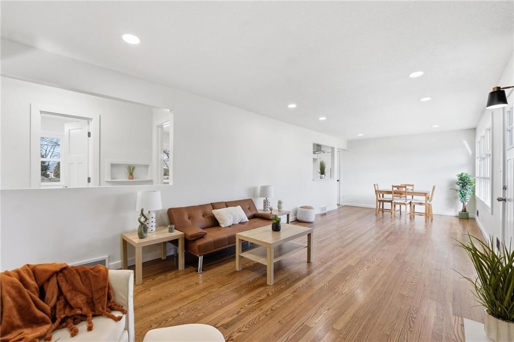 6402 N Forest Avenue — photo 10