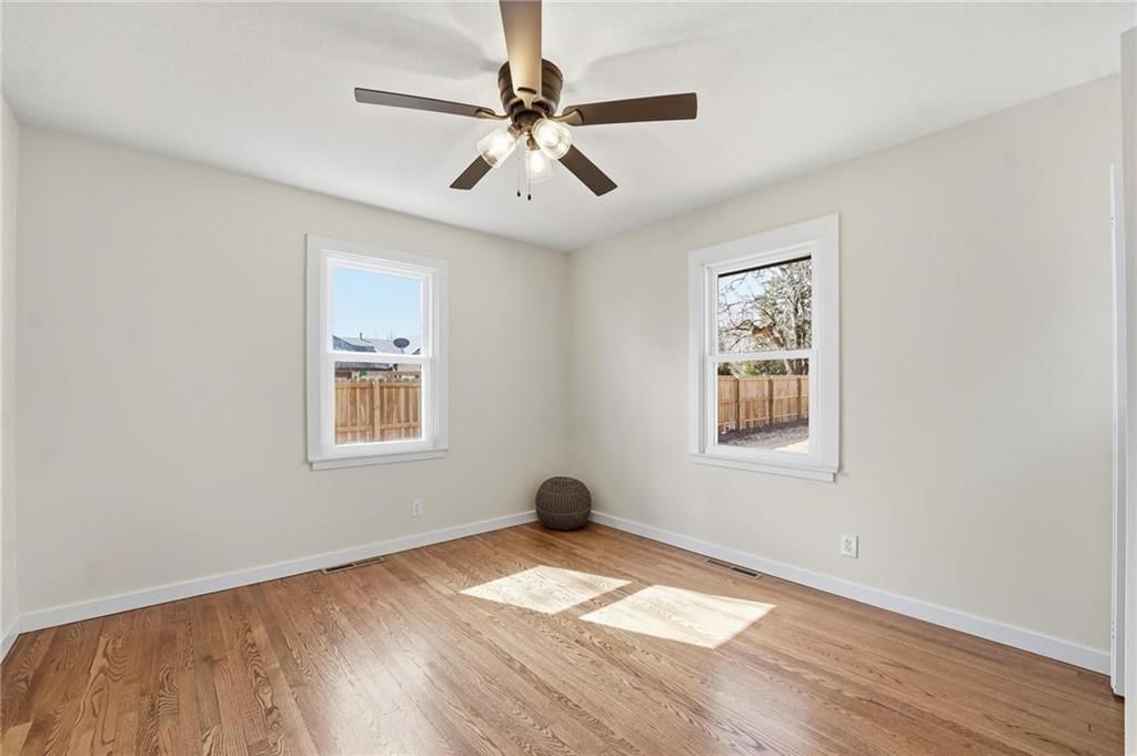 6402 N Forest Avenue — photo 18