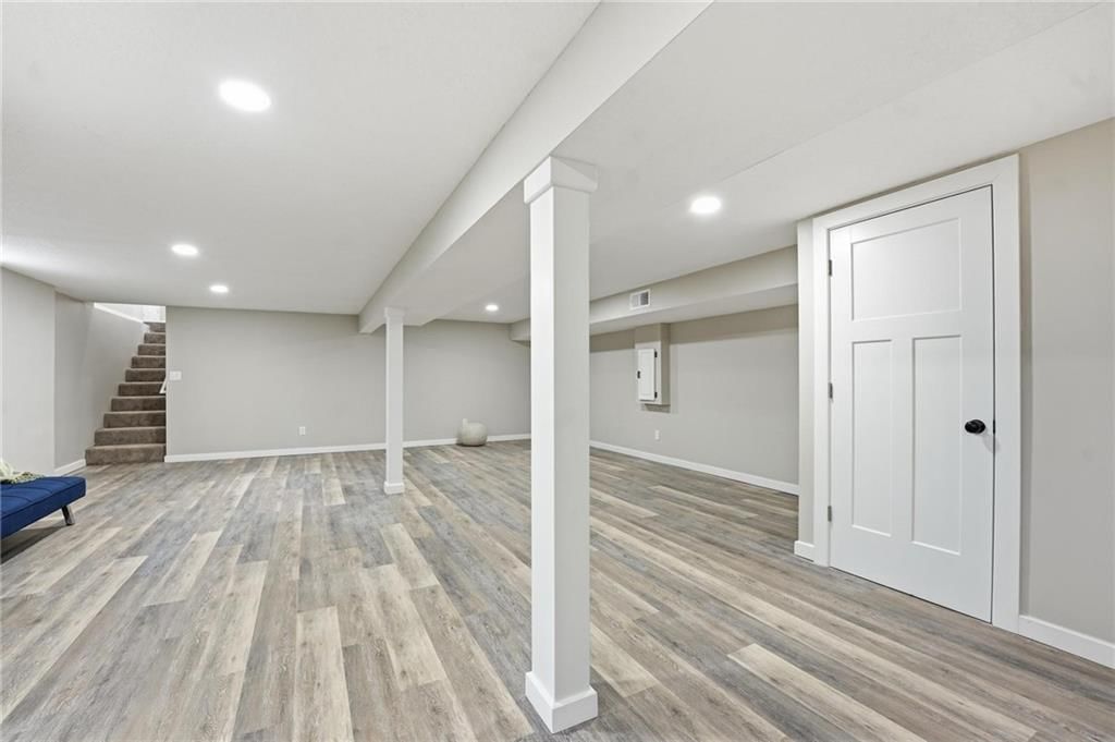 6402 N Forest Avenue — photo 25