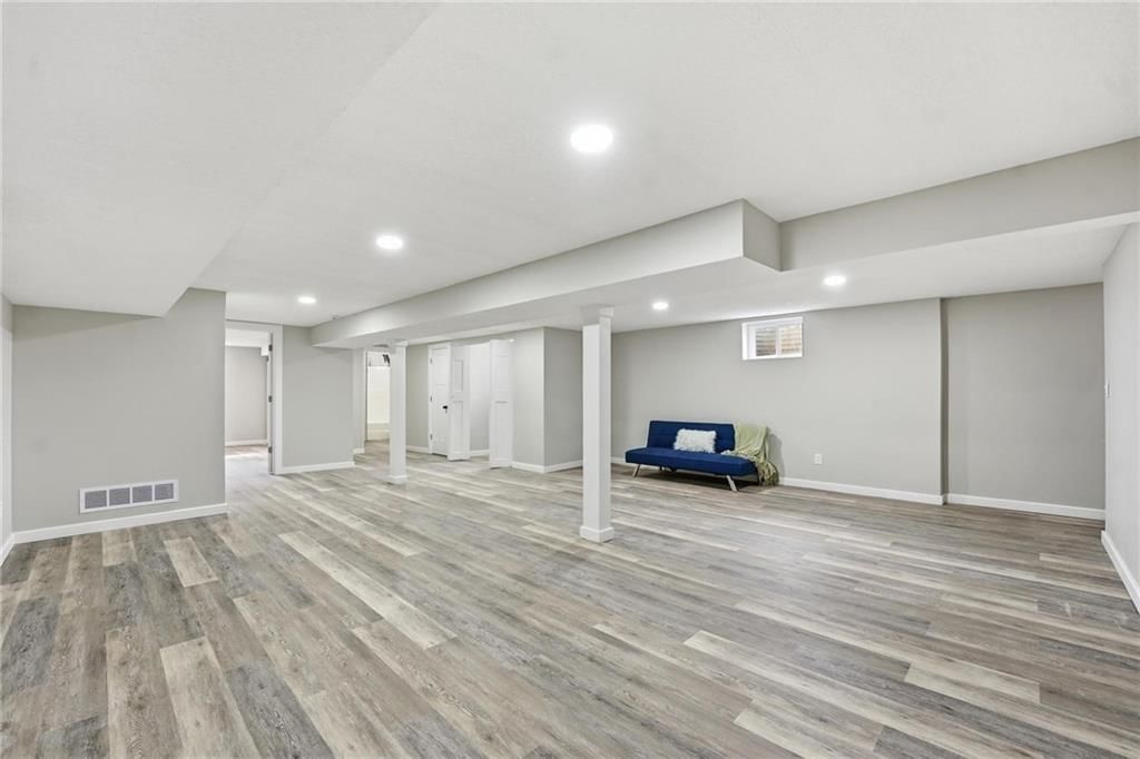 6402 N Forest Avenue — photo 26