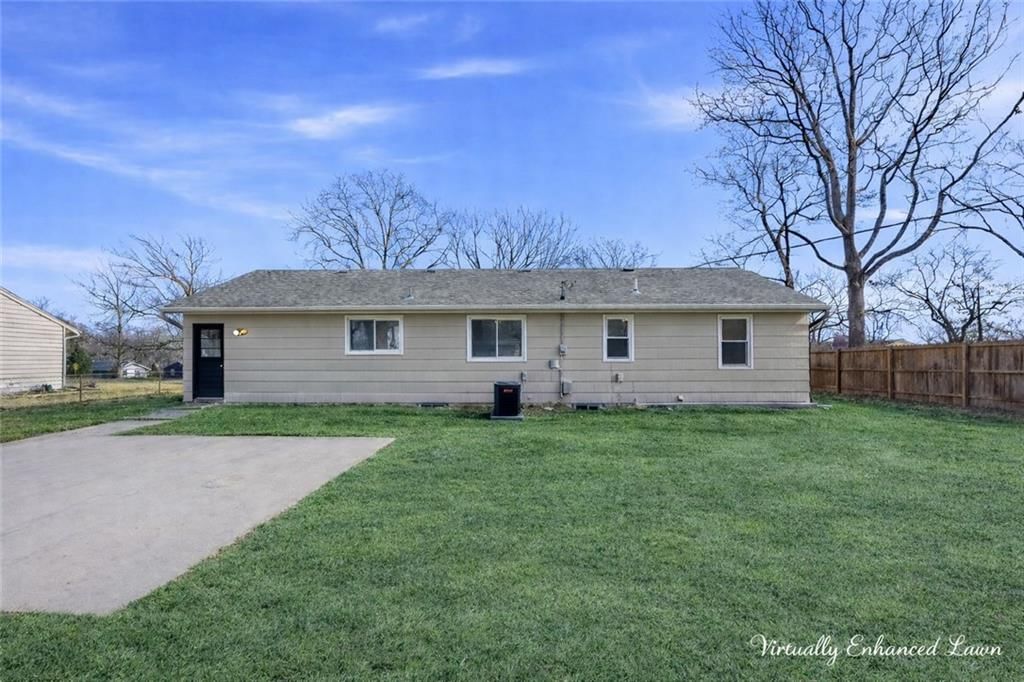 6402 N Forest Avenue — photo 35