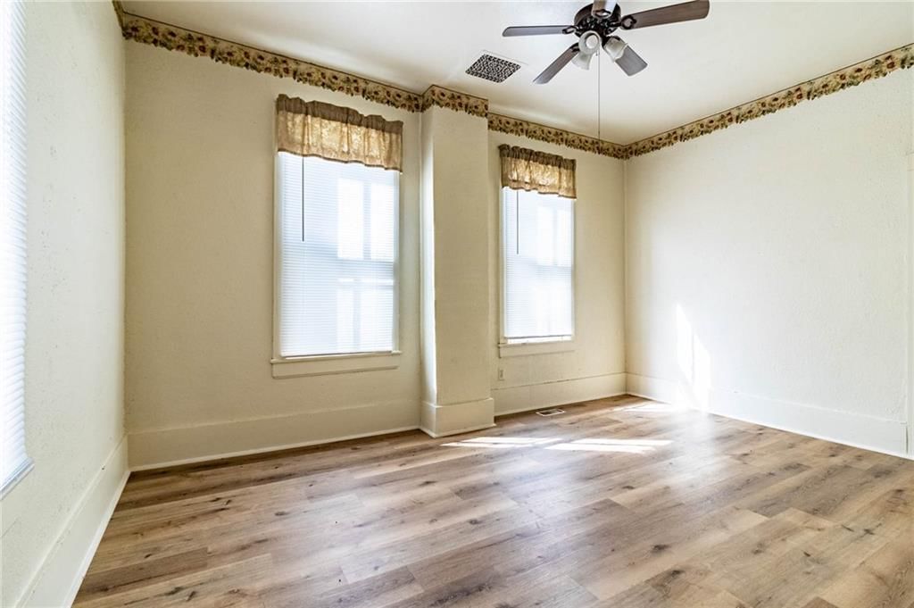 406 S Tebo Street — photo 11