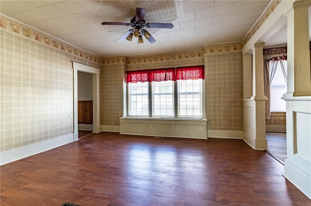 406 S Tebo Street — photo 15