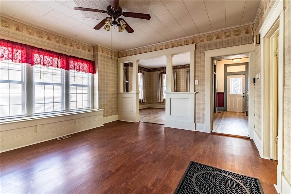 406 S Tebo Street — photo 16