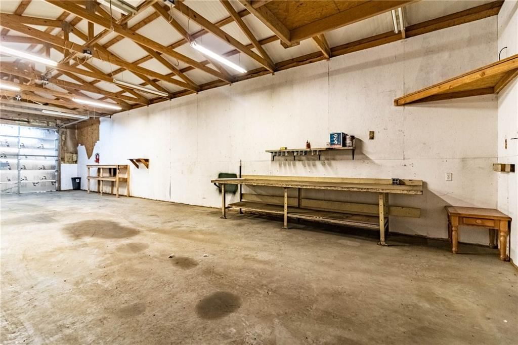 406 S Tebo Street — photo 44