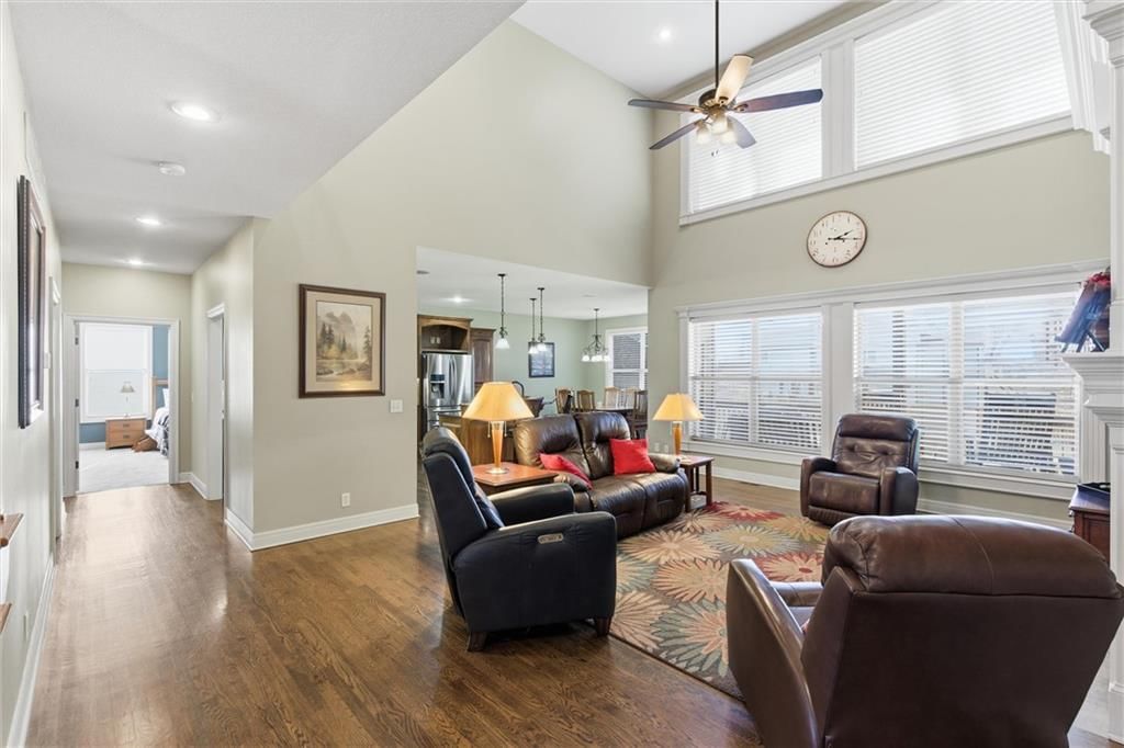 401 SE Hackamore Court — photo 10