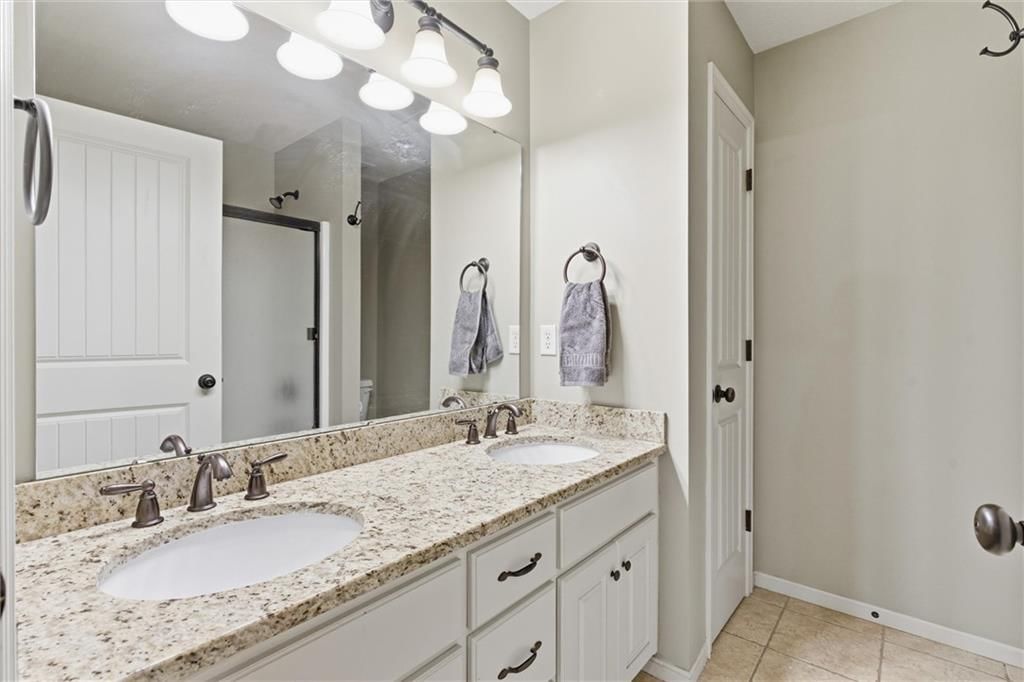 401 SE Hackamore Court — photo 32