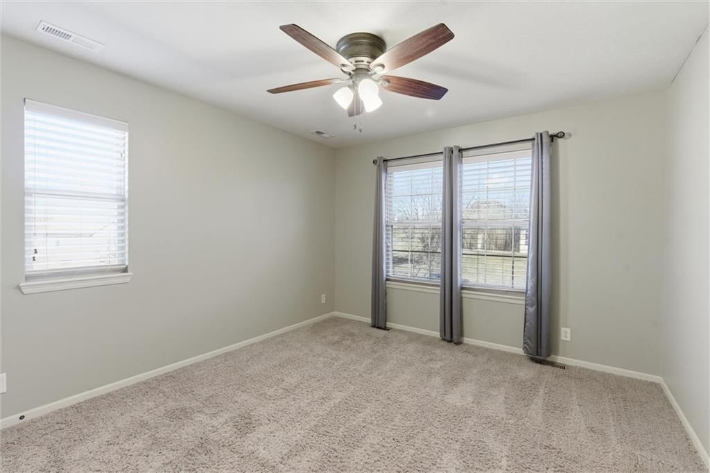 401 SE Hackamore Court — photo 33