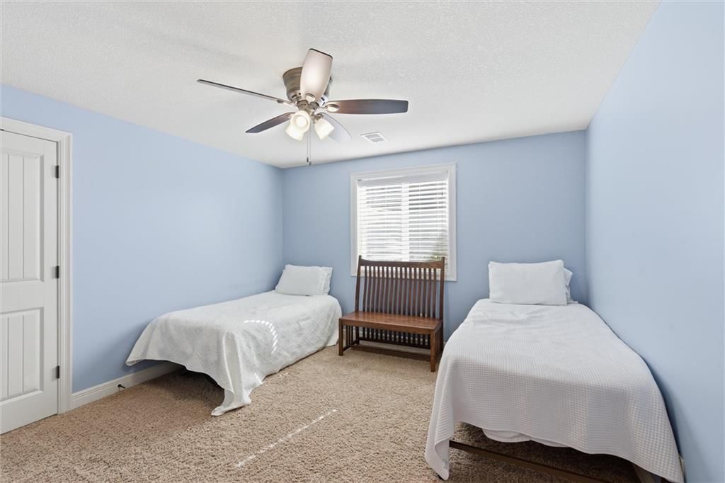 401 SE Hackamore Court — photo 40