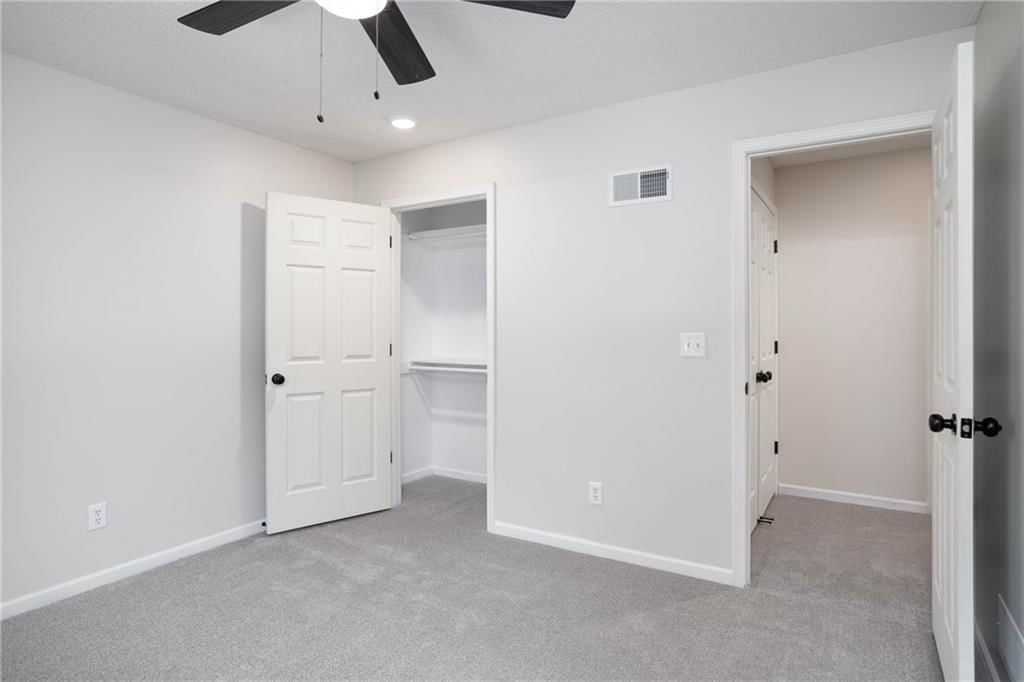 9627 N Wayne Avenue — photo 13
