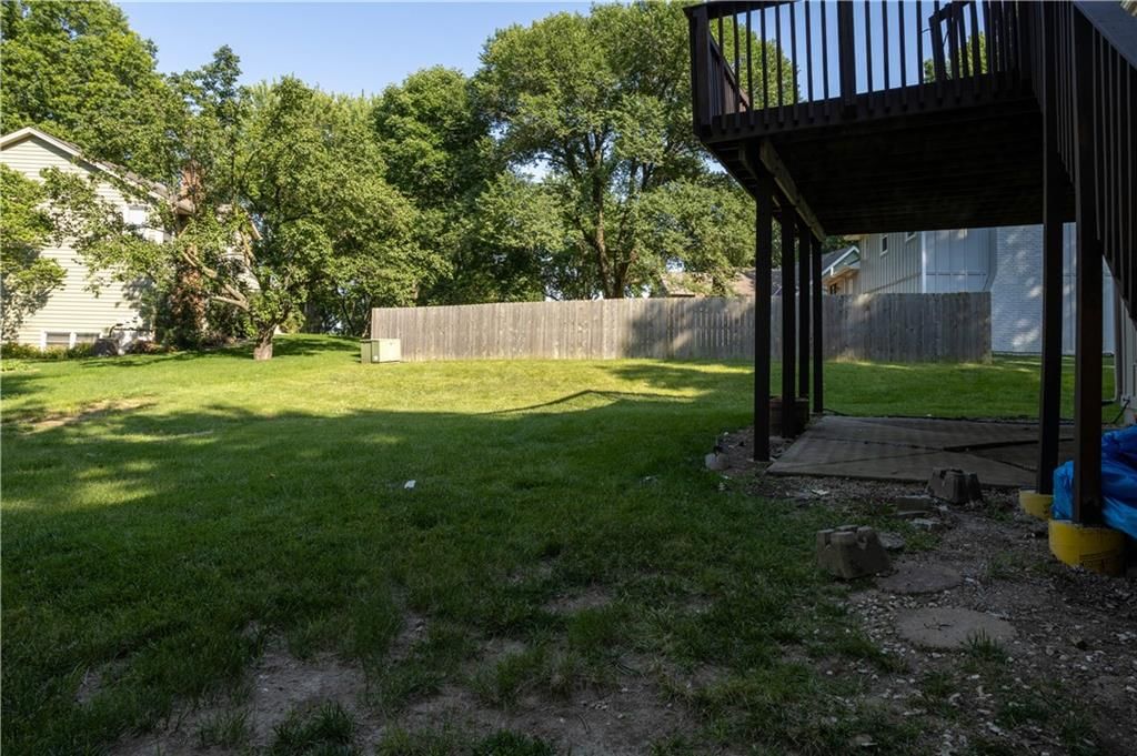9627 N Wayne Avenue — photo 33