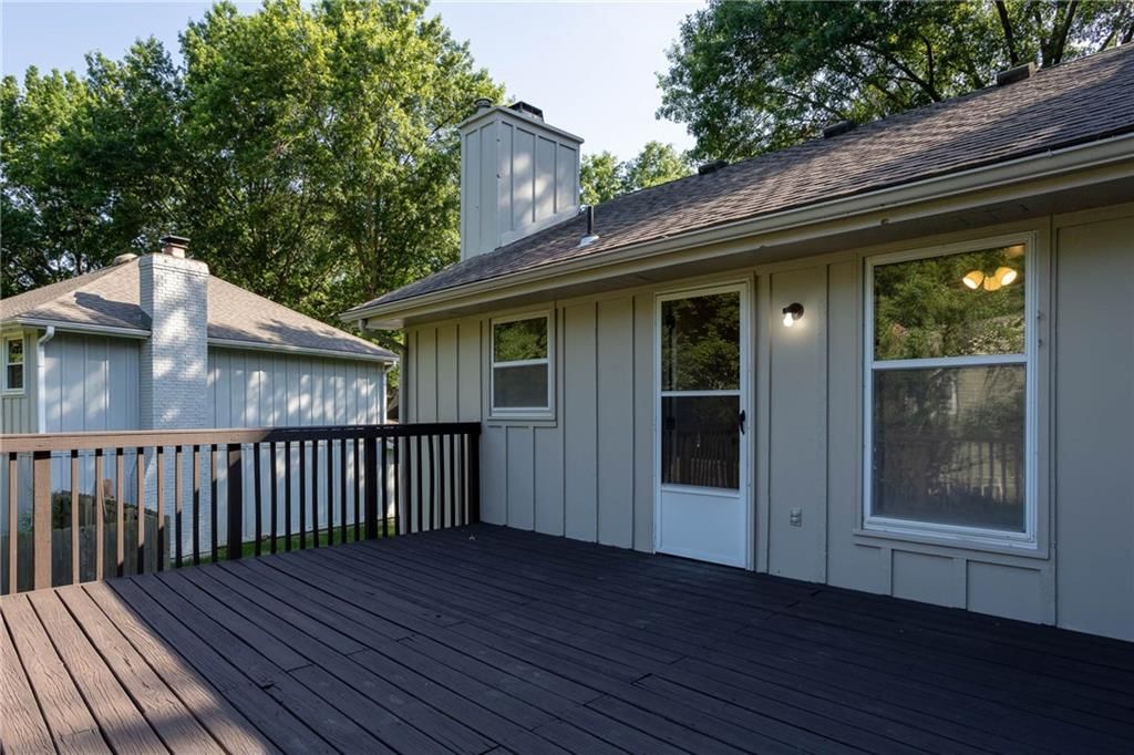 9627 N Wayne Avenue — photo 35