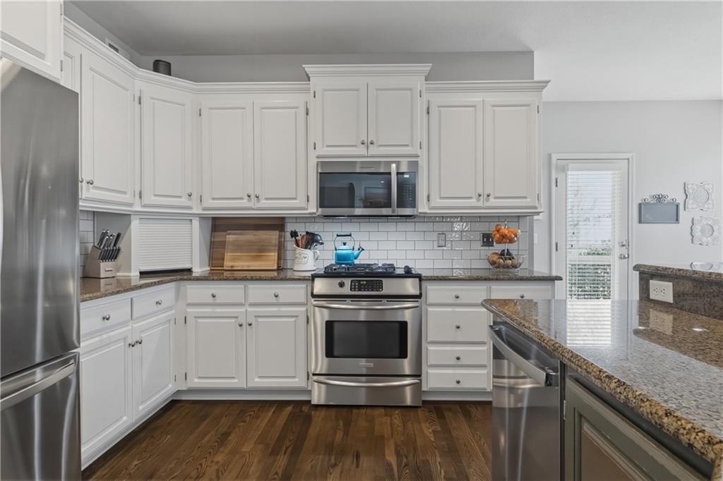 16101 Birch Street — photo 13
