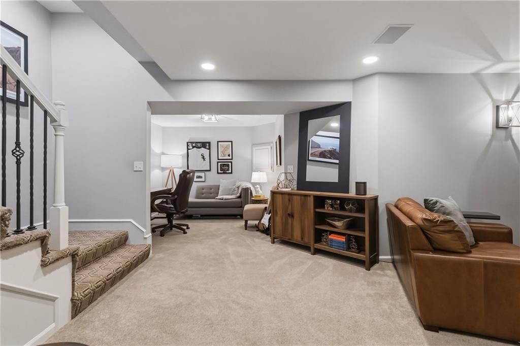 16101 Birch Street — photo 33