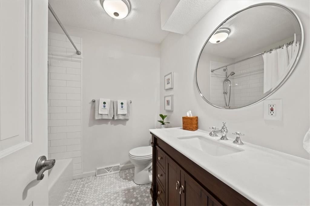 9101 ENGLAND Street — photo 17