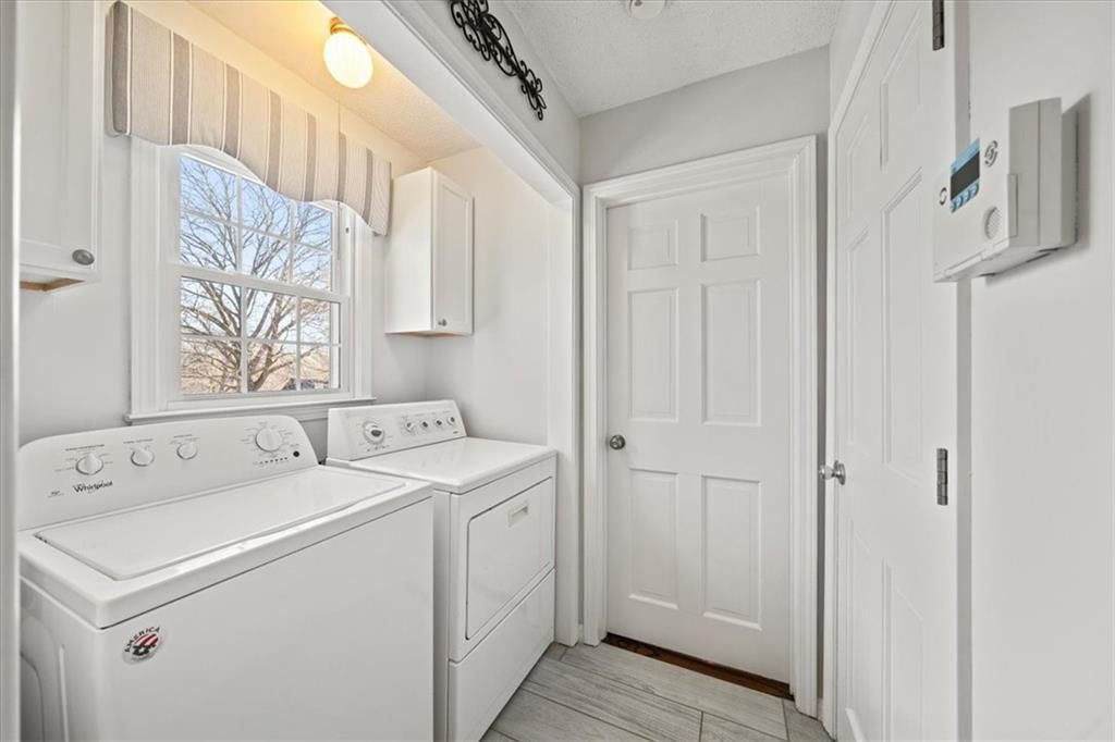 9101 ENGLAND Street — photo 21