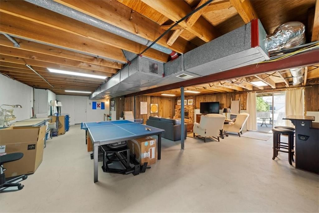 9101 ENGLAND Street — photo 29