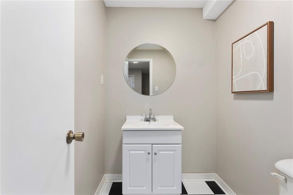 11235 N Belleview Avenue — photo 38