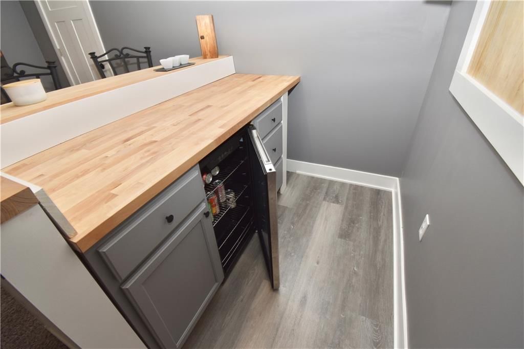 9858 N Smalley Avenue — photo 30