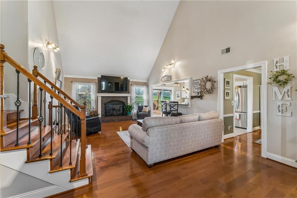 3711 NE Beechwood Drive — photo 8