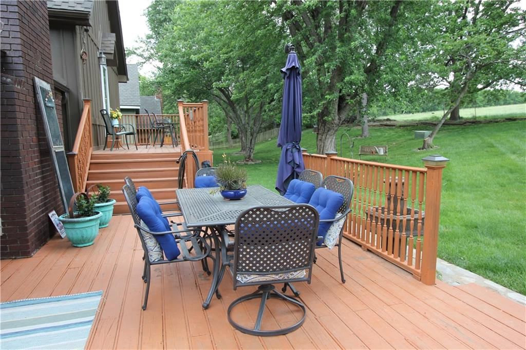3711 NE Beechwood Drive — photo 44